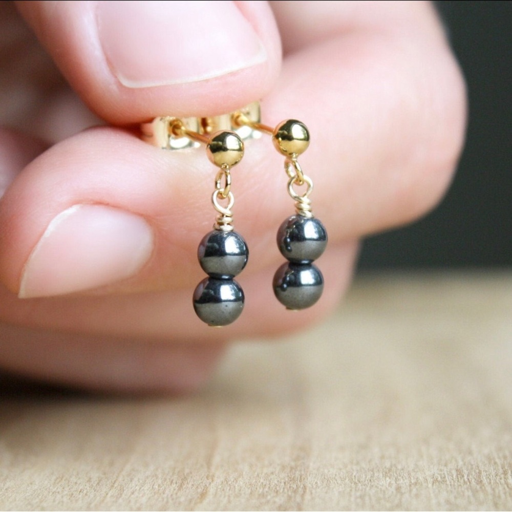 Hematite stud earrings 14k gold filled handmade gemstone jewelry - Picture 2 of 2